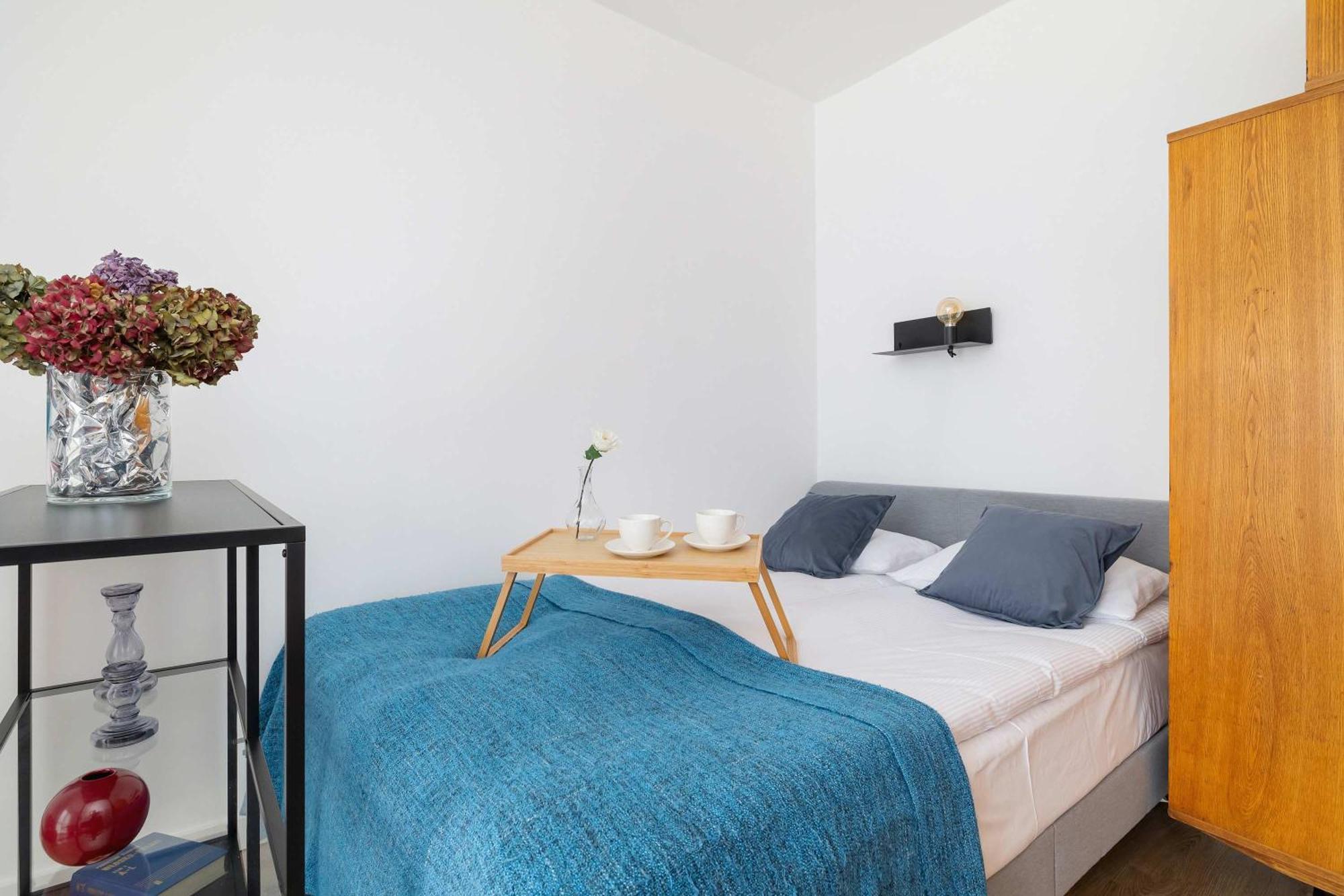 Colorful Studio Near The Spodek Arena In Katowice By Noclegi Renters Esterno foto